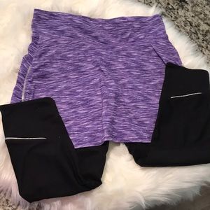 Cropped Legging with Skirt attached Size M